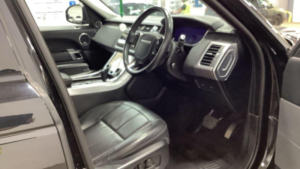 2020 Land Rover Range Rover Sport 3.0 Sd V6 Hse Auto 4WD Euro 6 (s/s) 5dr in Black — image 5