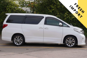 2010 Toyota Alphard 2.4 S 4WD Prime Selection 5dr 7 Seats in White — image 2