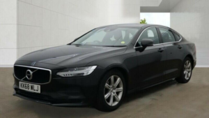 2019 Volvo S90 2.0 D4 Momentum Auto Euro 6 (s/s) 4dr in Black — image 3