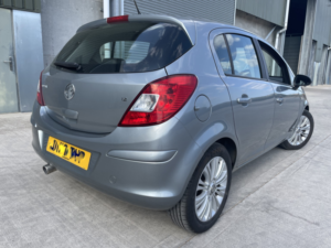 2013 Vauxhall Corsa 1.2 I Ecoflex 16v Se in Silver — image 2