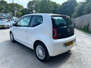 2015 Volkswagen Up! 1.0 Bluemotion Tech High Up! Euro 5 (s/s) 3dr in White — image 4