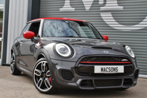 2019 MINI Hatch 2.0 Hatch John Cooper Works in Grey — image 4