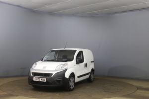 2022 Fiat Fiorino 1.3 Fiorino Cargo 1.3 Multijet Ii 80hp Tecnico My22 in White — image 3