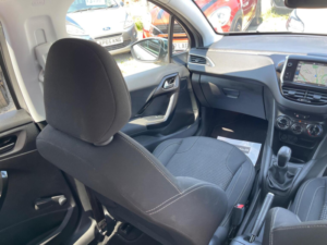 2016 Peugeot 208 1.2 Puretech Allure Premium Euro 6 5dr in Silver — image 3