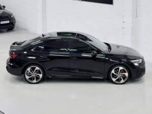 2021 Audi A3 1.5 Tfsi 35 Edition 1 in Black — image 3