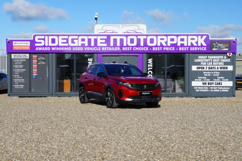 2023 Peugeot 3008 1.2 Puretech Gt Eat Euro 6 (s/s) 5dr in Red — image 1