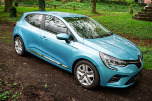 2020 Renault Clio 1.0 Play Sce 75 in Blue — image 5