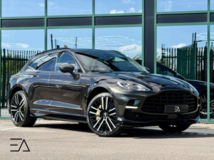2024 Aston Martin Dbx