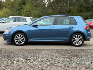 2014 Volkswagen Golf 1.4 Tsi Bluemotion Tech Act Gt Hatchback 5dr Petrol Manual Euro 6 (s/s) (140 Ps) in Blue — image 6