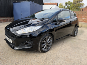 2017 Ford Fiesta 1.0 T Ecoboost St-Line in Black — image 3