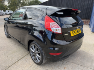 2017 Ford Fiesta 1.0 T Ecoboost St-Line in Black — image 4