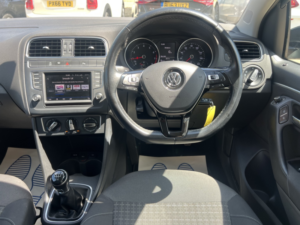 2017 Volkswagen Polo 1.2 Tsi Bluemotion Tech Match Edition in Black — image 3