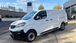 2024 Vauxhall Vivaro 1.5 Turbo D 2900 Prime L2 H1 Euro 6 (s/s) 6dr in White — image 2