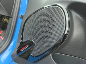 2014 Renault Clio 1.2 16v Dynamique Medianav Hatchback 5dr Petrol Manual Euro 5 (75 Ps) in Blue — image 6