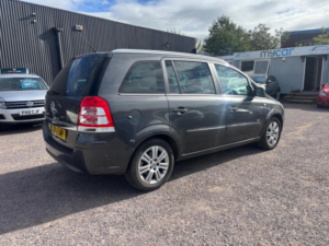 2012 Vauxhall Zafira 1.6 16v Design Euro 5 5dr (snav) in Grey — image 5