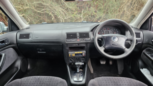 2002 Volkswagen Golf in Silver — image 4