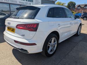 2017 Audi Q5 2.0 Tdi S Line in White — image 2
