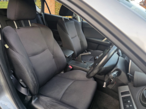 2010 Mazda Mazda3 1.6 Takuya Hatchback 5dr Petrol Manual Euro 5 (105 Ps) in Silver — image 6