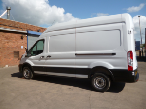 2022 Ford Transit 2.0 Transit Leader Van 350 L3 2.0l Ecoblue 130ps Hybrid Fwd 6 Speed Manual in White — image 5
