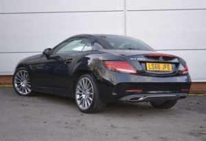 2016 Mercedes-Benz Slc 2.1 Slc250d Amg Line in Black — image 4
