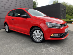 2014 Volkswagen Polo 1.0 Bluemotion Tech S in Red — image 3