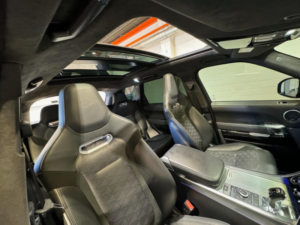 2020 Land Rover Range Rover Sport 5.0 P575 V8 Svr Auto 4WD Euro 6 (s/s) 5dr in Black — image 4