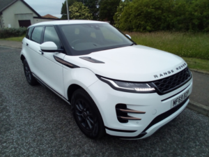 2019 Land Rover Range Rover Evoque 2.0 D150 R-Dynamic in White — image 3