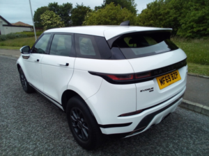 2019 Land Rover Range Rover Evoque 2.0 D150 R-Dynamic in White — image 6