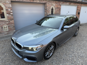 2019 BMW 5 Series 2.0 520d M Sport Touring in Blue — image 2