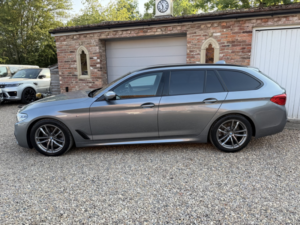 2019 BMW 5 Series 2.0 520d M Sport Touring in Blue — image 4