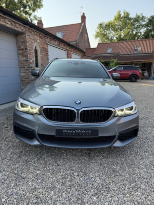 2019 BMW 5 Series 2.0 520d M Sport Touring in Blue — image 6