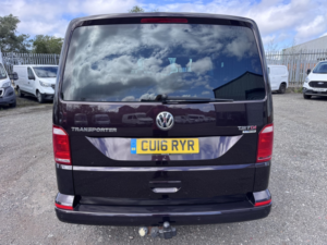 2016 Volkswagen Transporter 2.0 Bitdi T32 Highline DSG Kombi. 6 Seat. Tailgate. Blackberry Metallic. in Purple — image 4