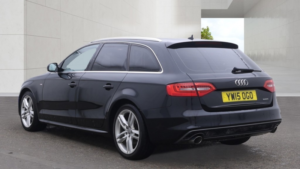 2015 Audi A4 Avant 3.0 Tdi V6 S Line in Black — image 4