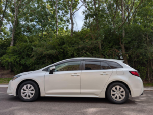 2021 Toyota Corolla 1.8 Vvt-H 5dr Petrol Hybrid in Silver — image 4