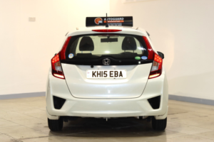 2015 Honda Jazz 1.3 I-Vtec Se CVT Euro 6 (s/s) 5dr in White — image 4