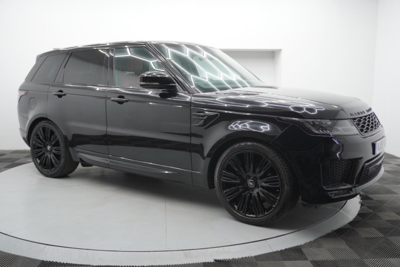2019 Land Rover Range Rover Sport 3.0 Sd V6 Hse Dynamic Auto 4WD Euro 6 (s/s) 5dr in Black — image 1