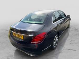2015 Mercedes-Benz C Class 2.1 C220 Bluetec Sport Saloon 4dr Diesel G-Tronic+ Euro 6 (s/s) (170 Ps) in Blue — image 3