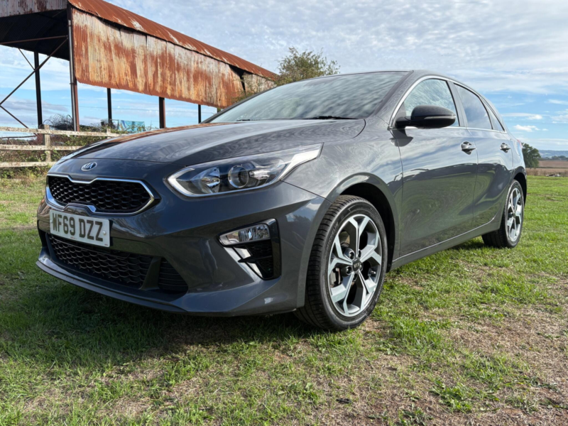 2019 Kia Ceed 1.4 T-Gdi 3 Dct Euro 6 (s/s) 5dr in Grey — image 1