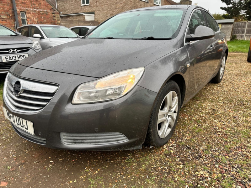 2011 Vauxhall Insignia 2.0 Cdti Exclusiv in Grey — image 1