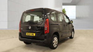 2020 Vauxhall Combo Life 1.5 Turbo D Blueinjection Energy Auto Euro 6 (s/s) 5dr in Black — image 5