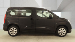 2020 Vauxhall Combo Life 1.5 Turbo D Blueinjection Energy Auto Euro 6 (s/s) 5dr in Black — image 6