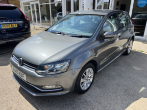 2015 Volkswagen Polo 1.2 Tsi Bluemotion Tech Se in Grey — image 6