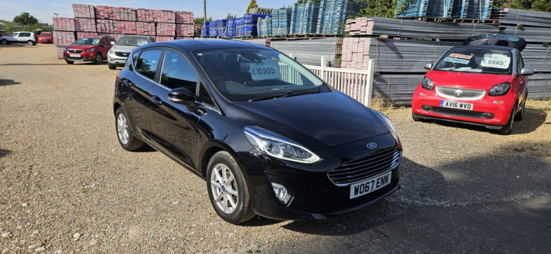 2018 Ford Fiesta 1.1 Ti-Vct Zetec in Black — image 1