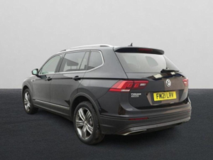 2021 Volkswagen Tiguan Allspace 1.5 Tsi Evo Match DSG Euro 6 (s/s) 5dr in Black — image 3