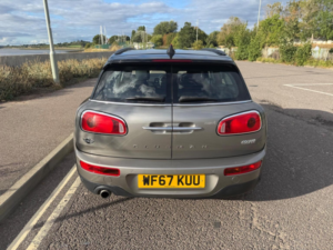 2017 MINI Clubman 1.5 Cooper (black Pack) Euro 6 (s/s) 6dr in Silver — image 4