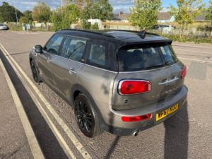 2017 MINI Clubman 1.5 Cooper (black Pack) Euro 6 (s/s) 6dr in Silver — image 5