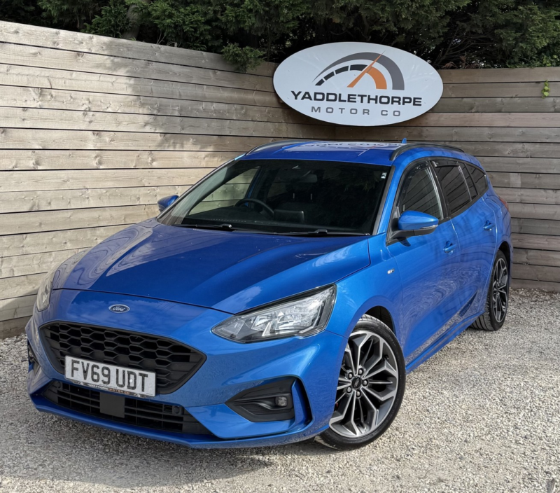 2019 Ford Focus 1.0 T Ecoboost St-Line X in Blue — image 1