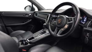 2018 Porsche Macan 2.0 T in Grey — image 4