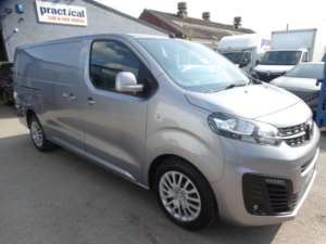 2020 Vauxhall Vivaro 2.0 Turbo D 3100 Sportive Auto L2 H1 Euro 6 (s/s) 5dr in Grey — image 3