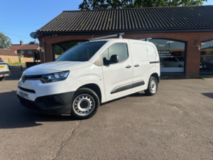 2023 Toyota Proace City 1.5 Bluehdi Active Short Panel Van Swb Euro 6 (s/s) 5dr in White — image 5